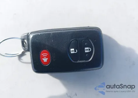 2012 Toyota Prius V Five из США, поврежденный, VIN JTDZN3EU9C3164176